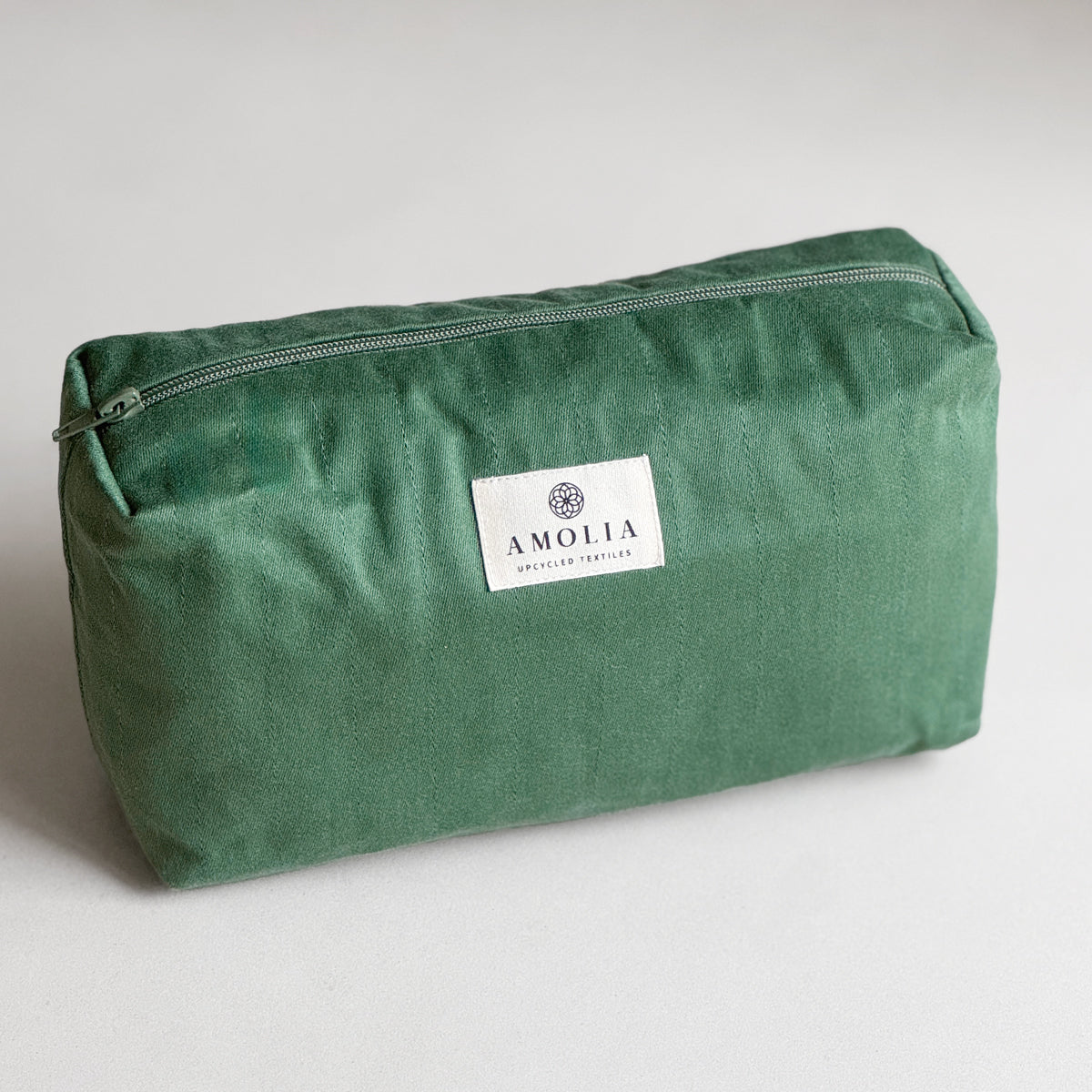 Upcycled Toiletry bag, small, green, Hugo