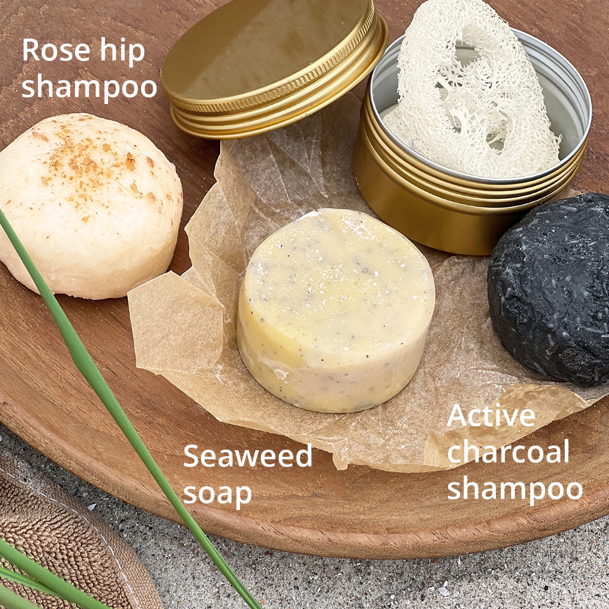 Active charcoal shampoo bar